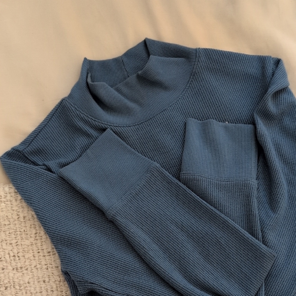 American Eagle Outfitters Steel Blue Turtleneck Sweater